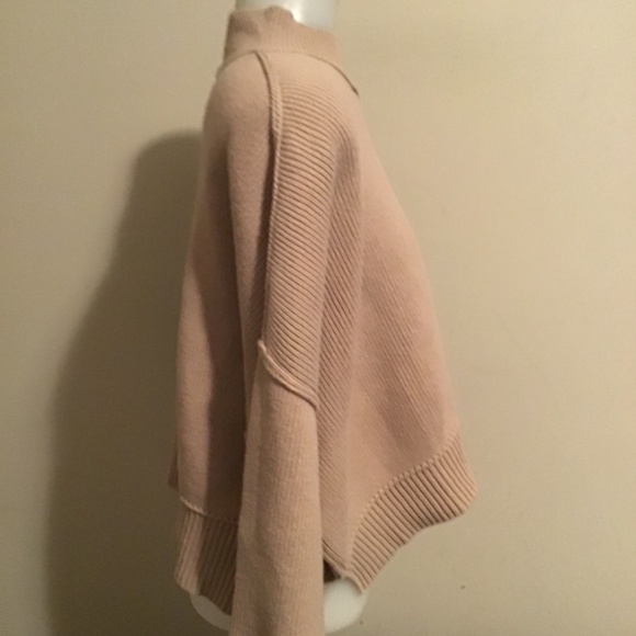 😮💨ZENANA, new cond, chest=28/length=16 front, rear=18, sleeves=16, gorgeous - Picture 3 of 6